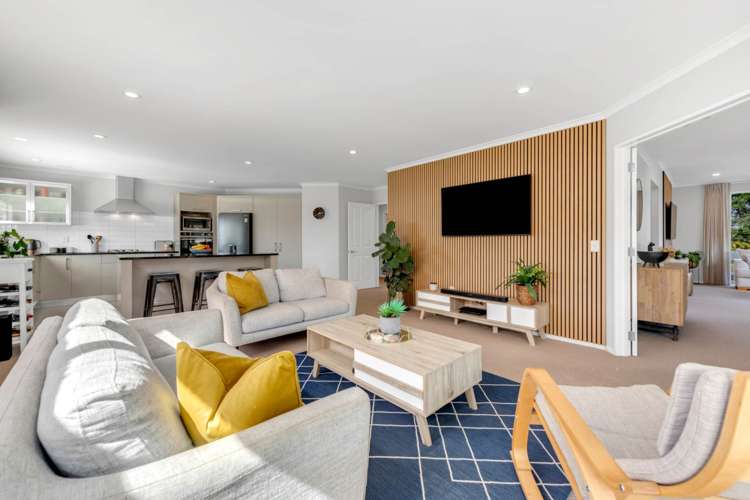 56 Pine Harbour Parade Beachlands_4