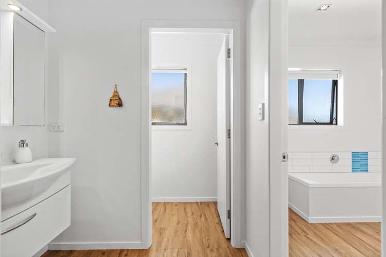 34 Armstrong Avenue Carterton_16