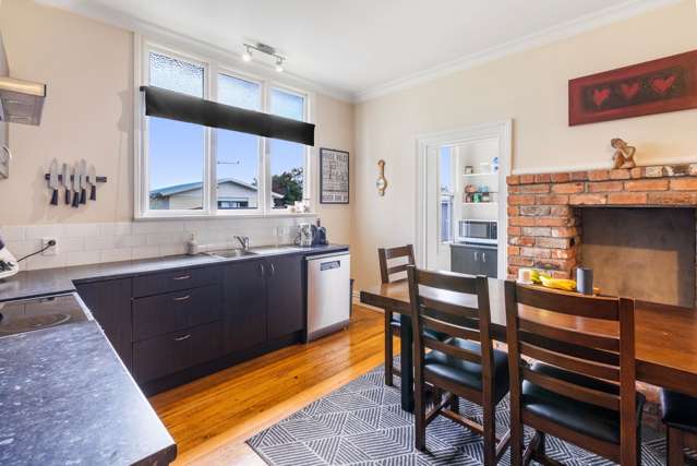 36 Railway Esplanade Gore_2