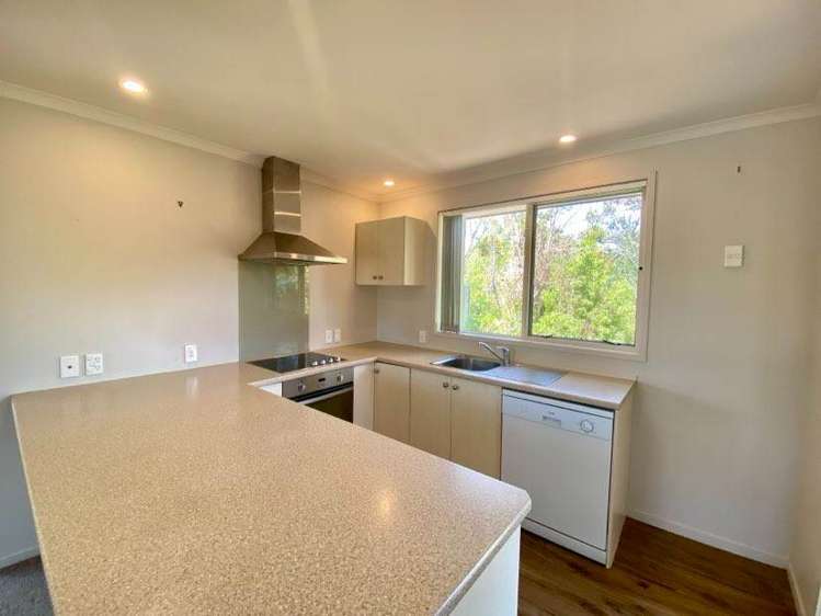 38 Twin Oak Avenue Papamoa_11