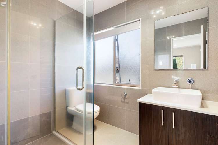 2 Leburn Crescent Mission Heights_19