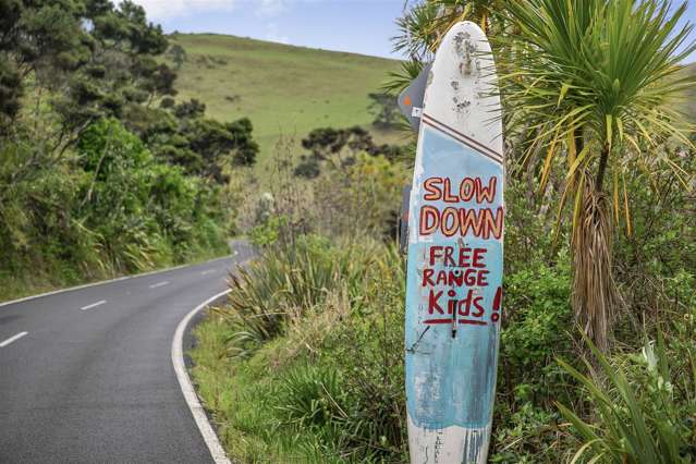 13 Tasman View Road Bethells Beach_4