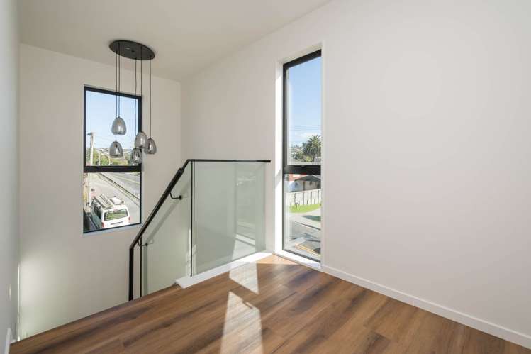A/79 Archers Road Hillcrest_8