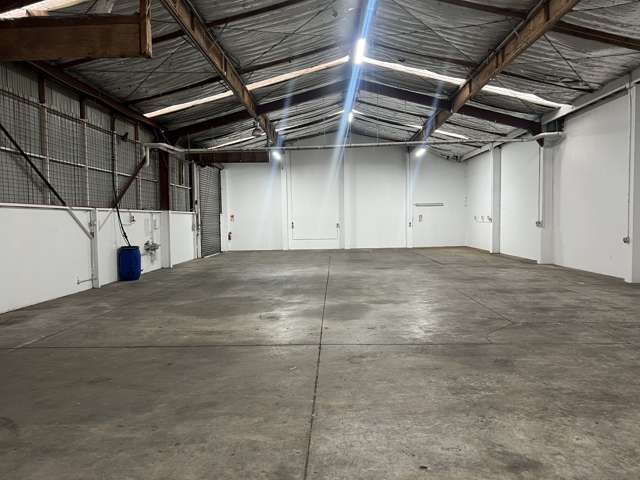 47 Rennie Drive Mangere_1