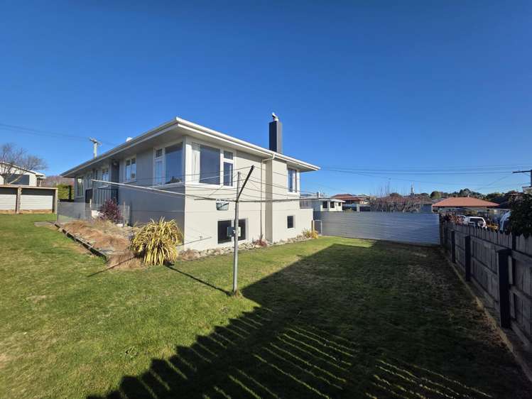 20 Arrow Crescent Holmes Hill_16