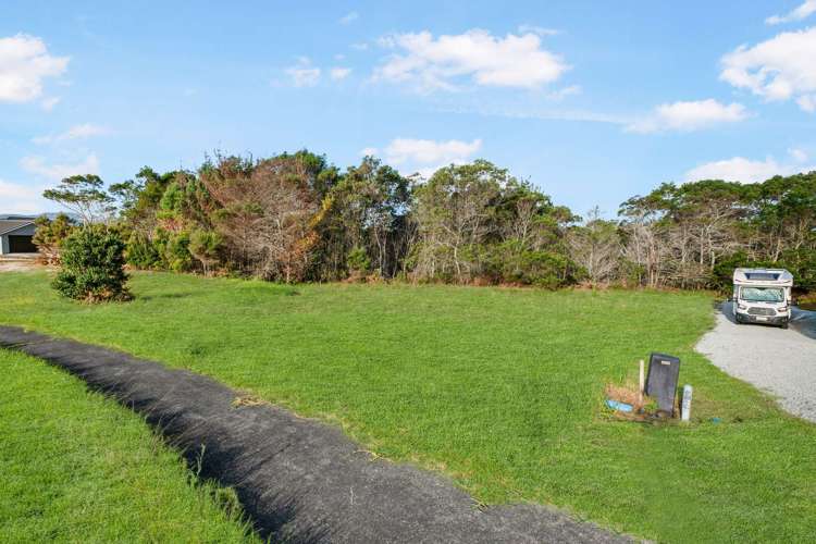 28 Dudley Crescent Cable Bay_9