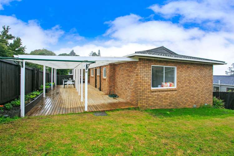 5 Sispara Place Beach Haven_21