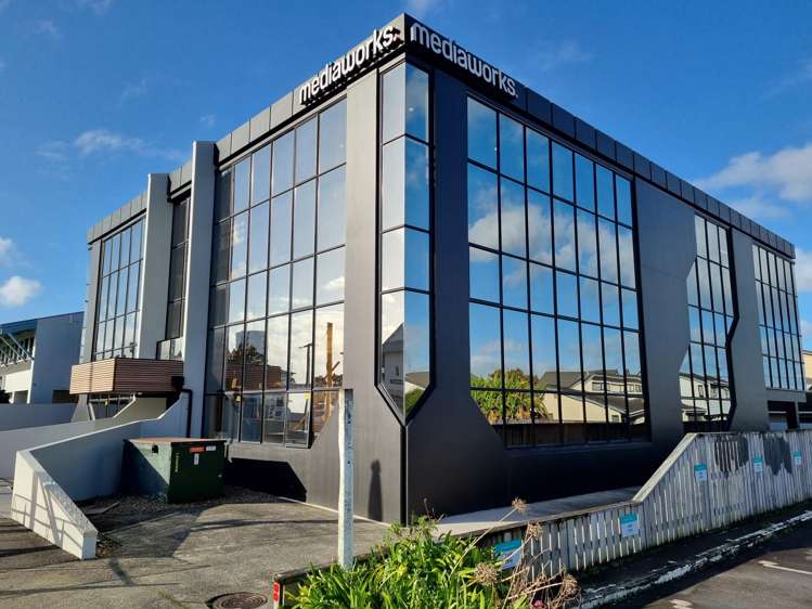 118-120 Bank Street Whangarei Central_2