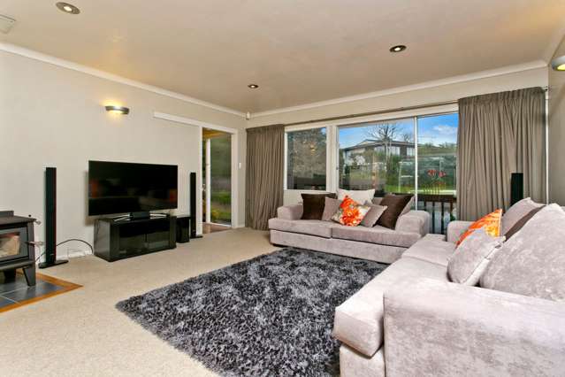 16 Glamorgan Drive Torbay_2