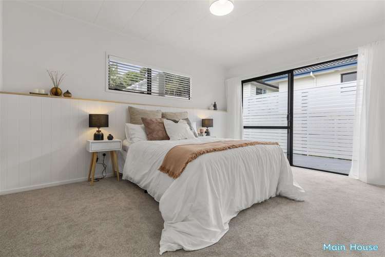 8 Kupari Place Totara Vale_7