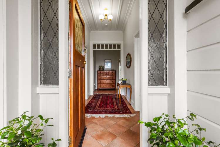 22 Nelson Crescent Napier South_2