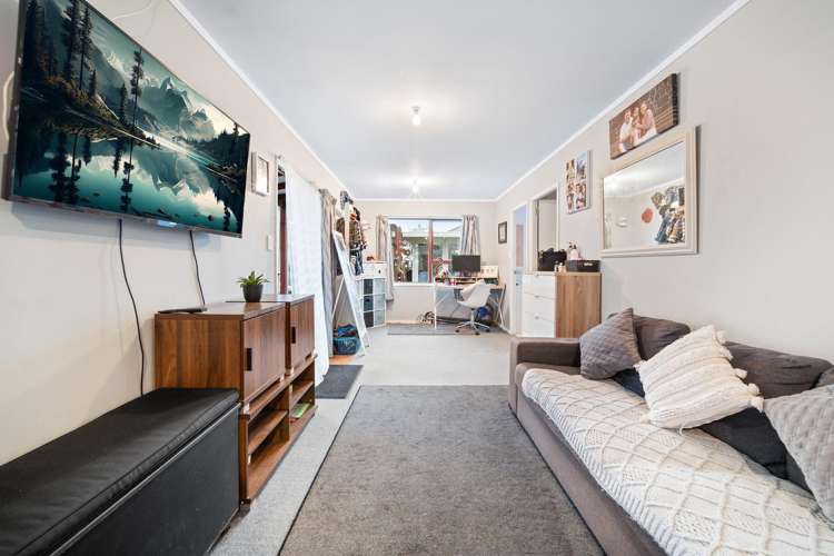 52 Hain Avenue Mangere East_11