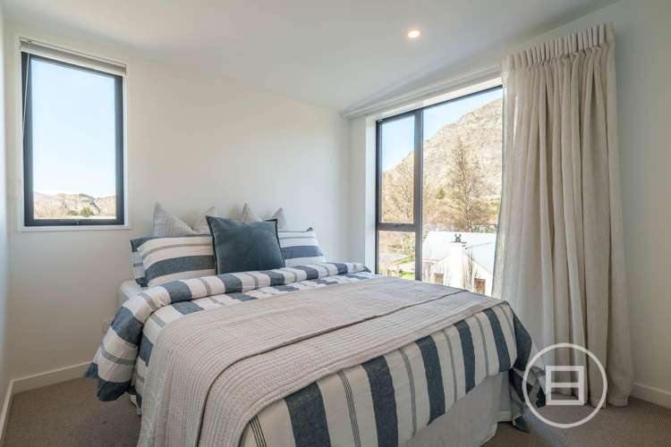 4 Canyon Rise Arthurs Point_24