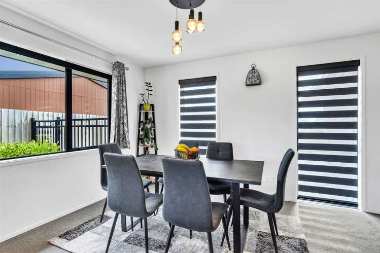 23 Arabella Crescent Yaldhurst_6