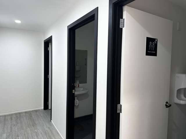 Unit 3/115 Felton Mathew Avenue St Johns_4