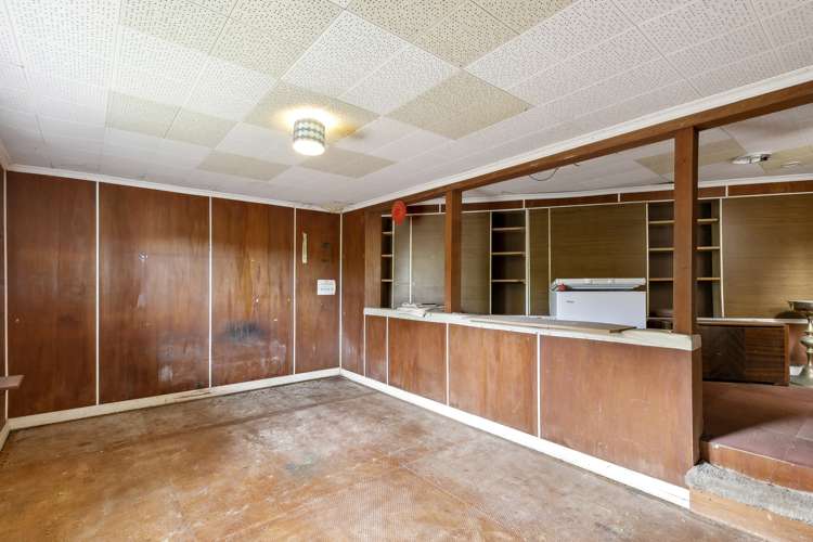 3 Grenfell Drive Karori_9