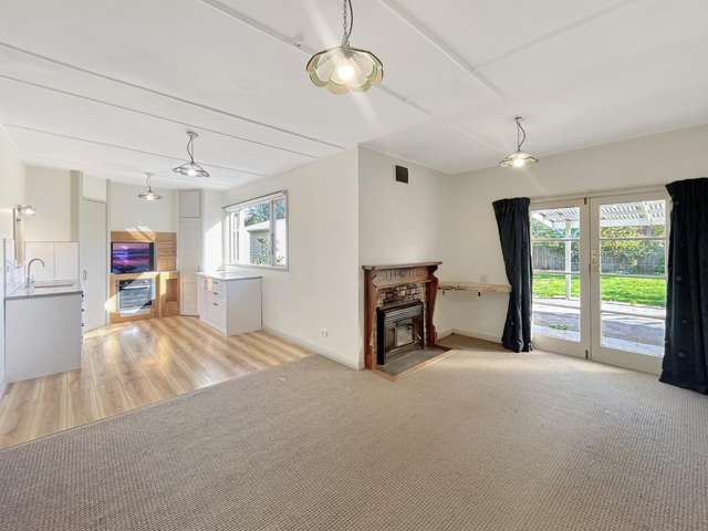 175 Oxford Street 10920_4