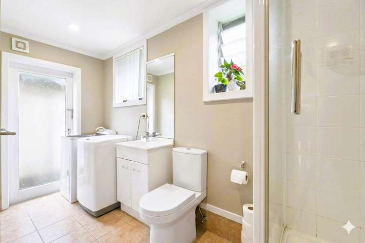 83 Advene Road Cockle Bay_14