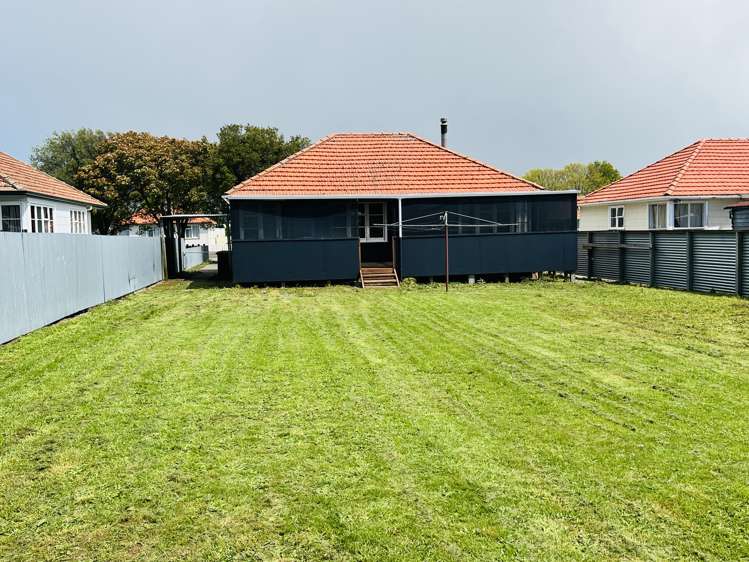 8 Victor Street Dannevirke_16