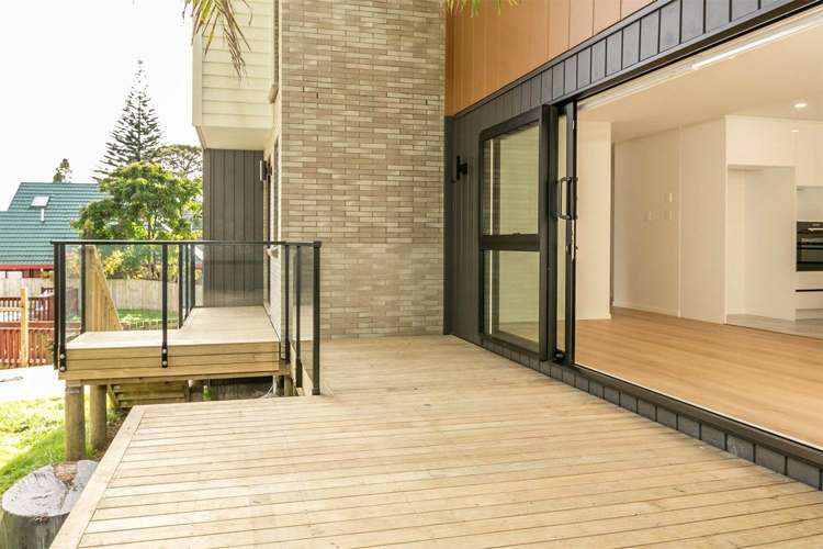 32D Windermere Crescent Blockhouse Bay_7