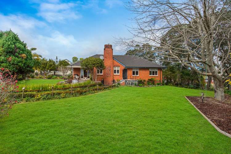 1 Craigbank Avenue New Lynn_24