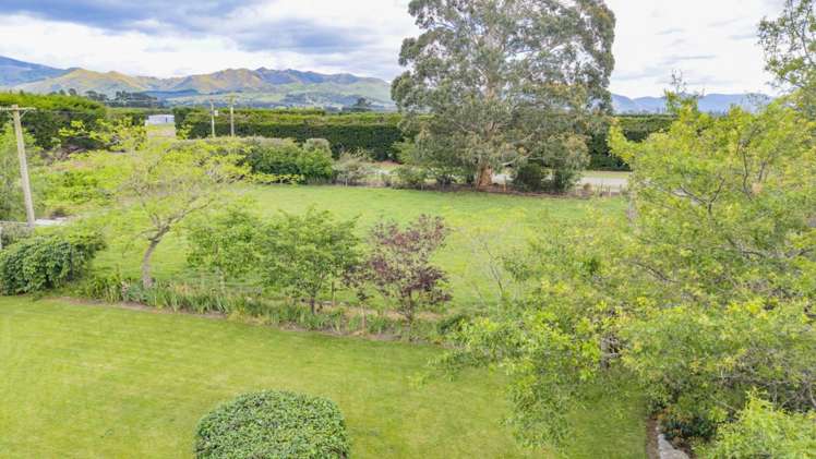 677 Woodstock Road Burnt Hill_25