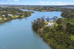 Waterfront Retreat on 5 Acres, Subdivision Pot...