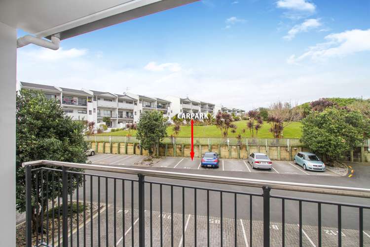 B11/60 Masons Road Oteha_8