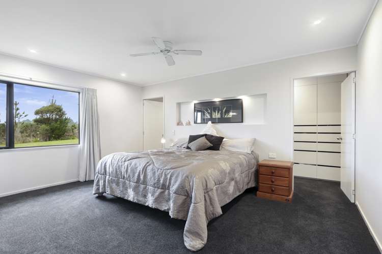 68 Bethells Road Waitakere_11