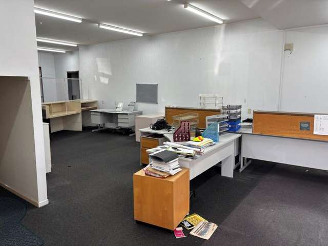 182sqm Ground Floor Office For Lease