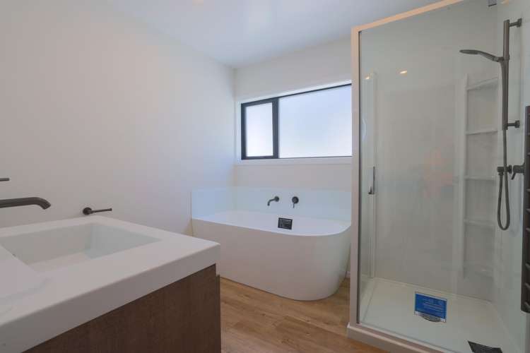 272 Fergusson Drive Heretaunga_11