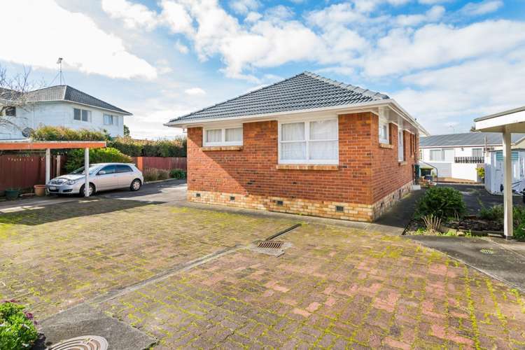 3/20 Ocean View Road Northcote_10