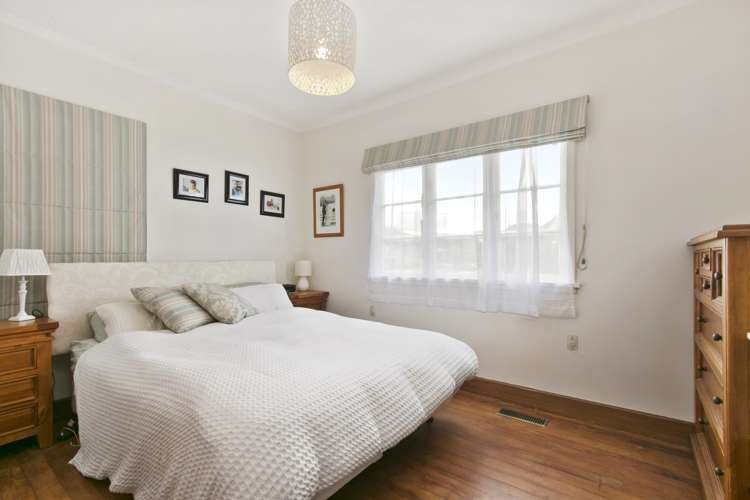 16 Tennyson Street Petone_9