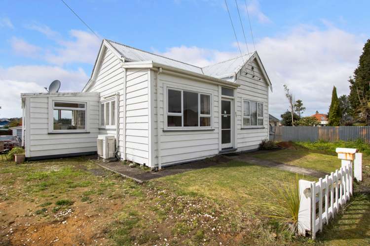 17 Queen Street Waihi_7