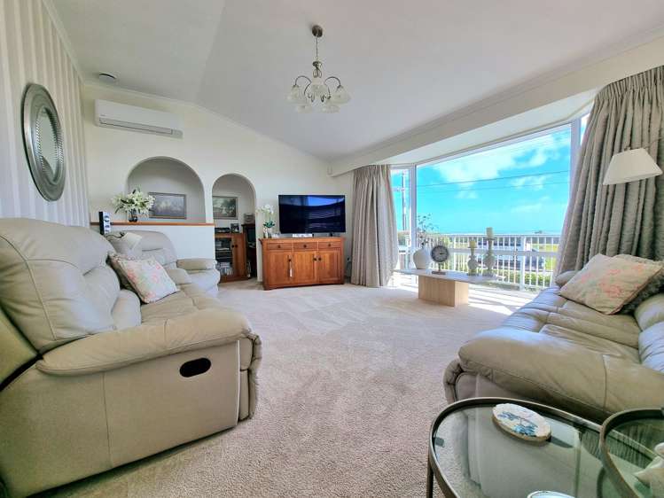 355 Main South Road Paroa_13