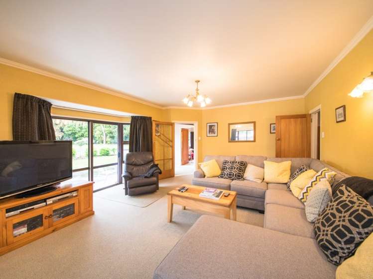 181 Short Road Halcombe_18