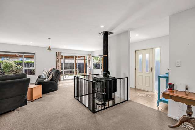 22 Kowhai Street Oxford_3