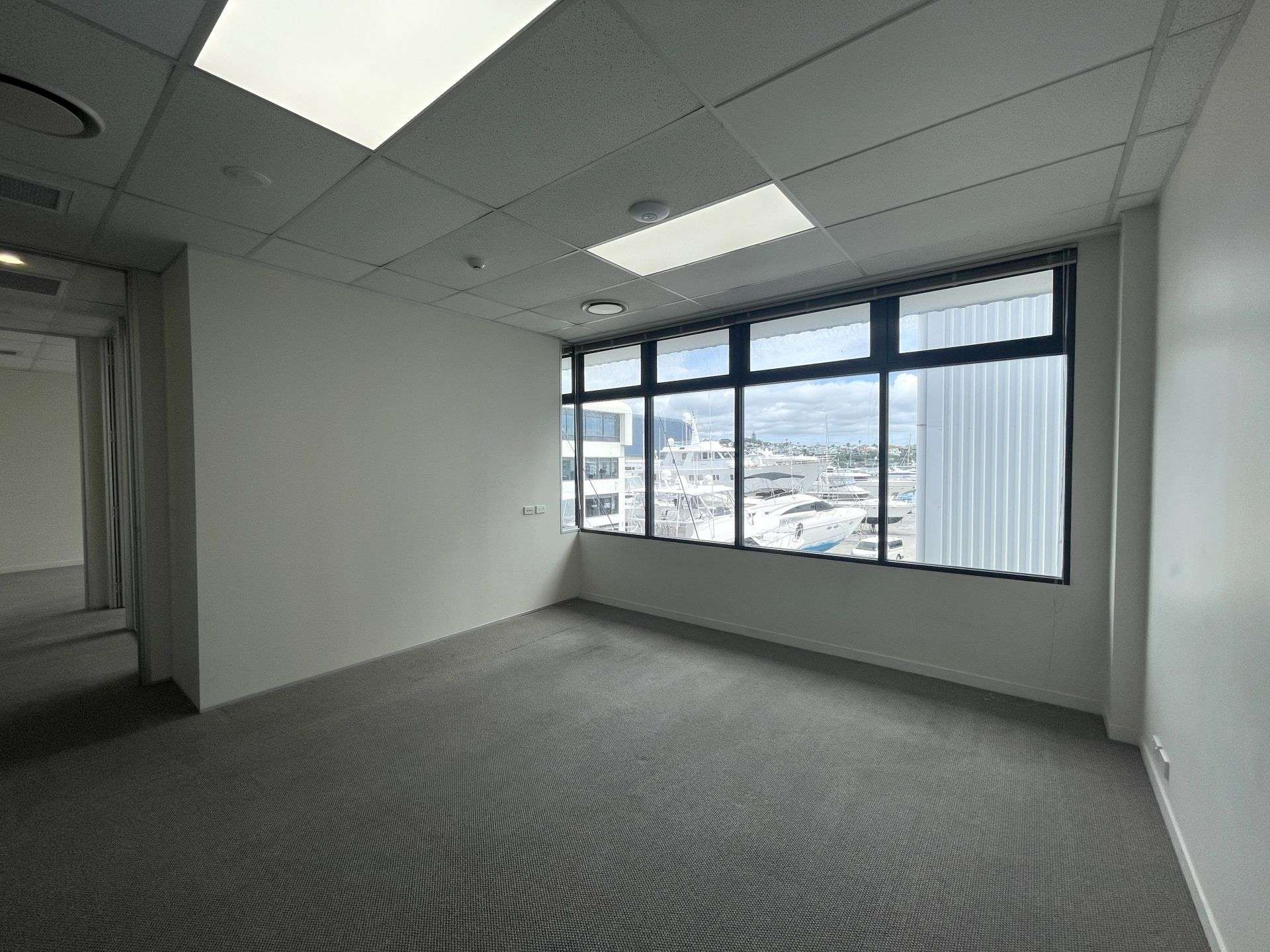 Unit 16/142 - 160 Beaumont Street Auckland Central_0