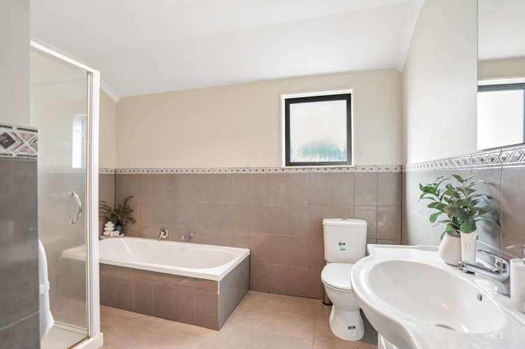 4 Millcroft Lane Ranui_16