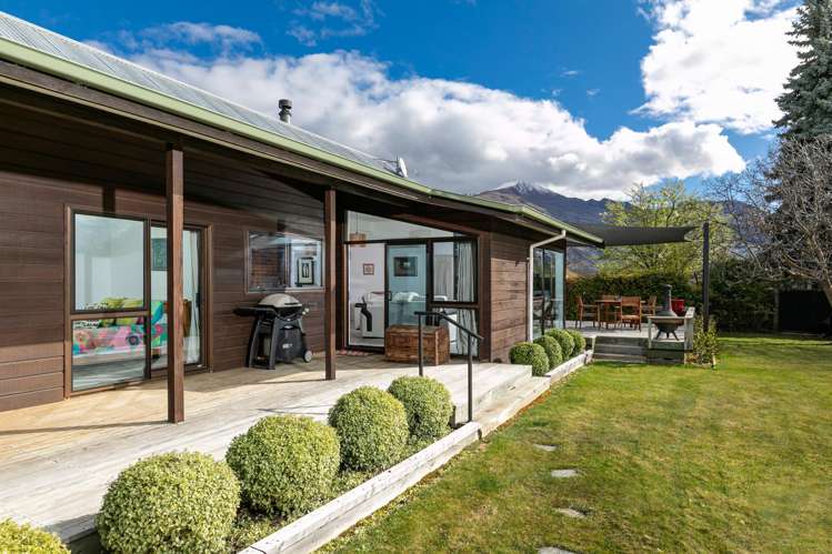 152 Beacon Point Road Wanaka_4