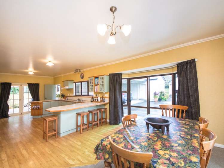 181 Short Road Halcombe_15