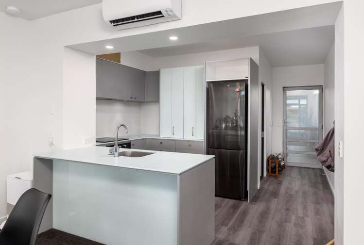 5/272 Marine Parade New Brighton_3