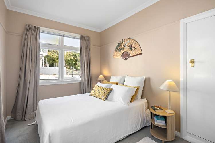 6/1 Rixon Grove Mount Victoria_6