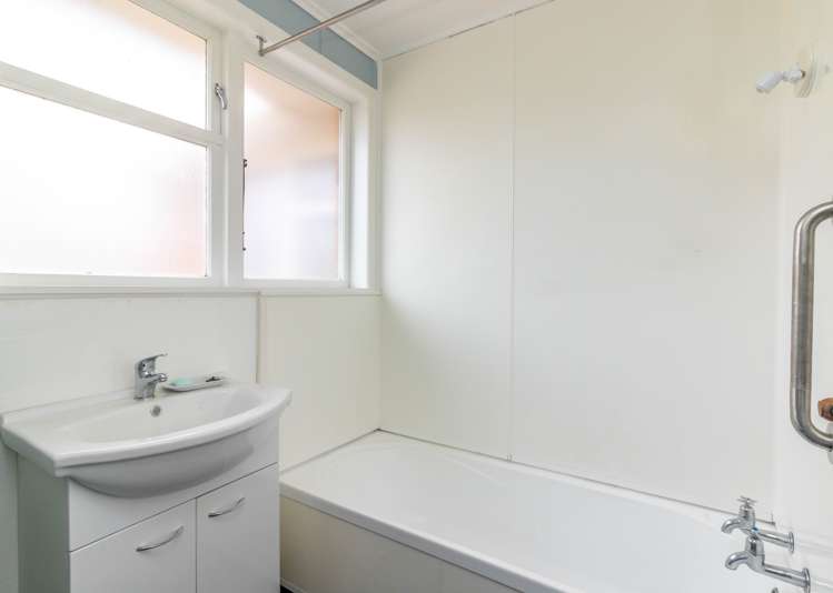 25 Shaw Avenue Paeroa_9