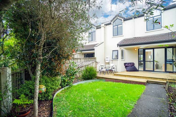 2/7 Belle Verde Drive Sunnynook_0