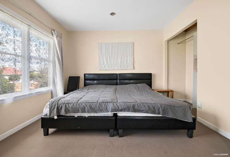 19 Fraser Road 10695_4