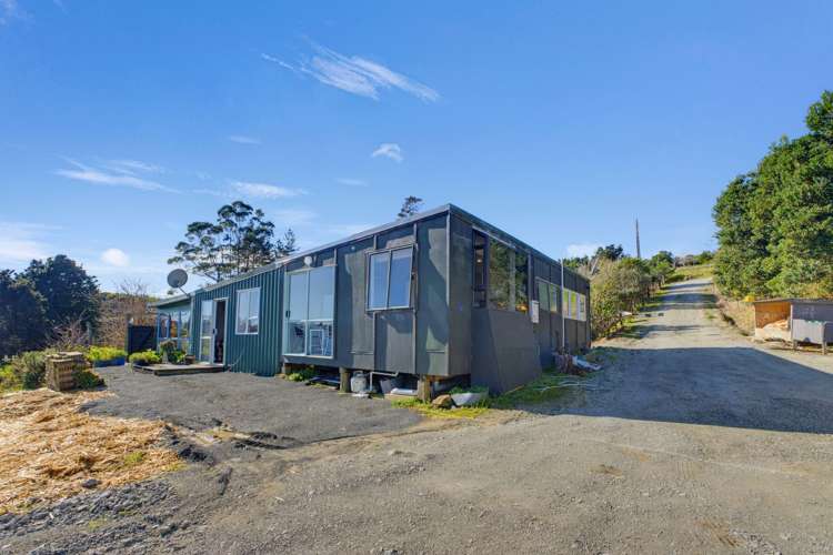 63 Porter Road Paparoa_17