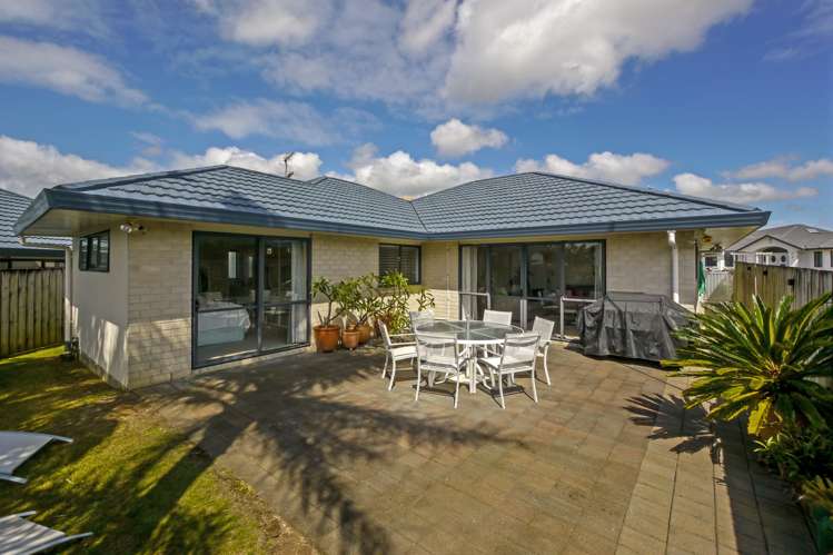2/10 Cloverlea Place Pukekohe_13