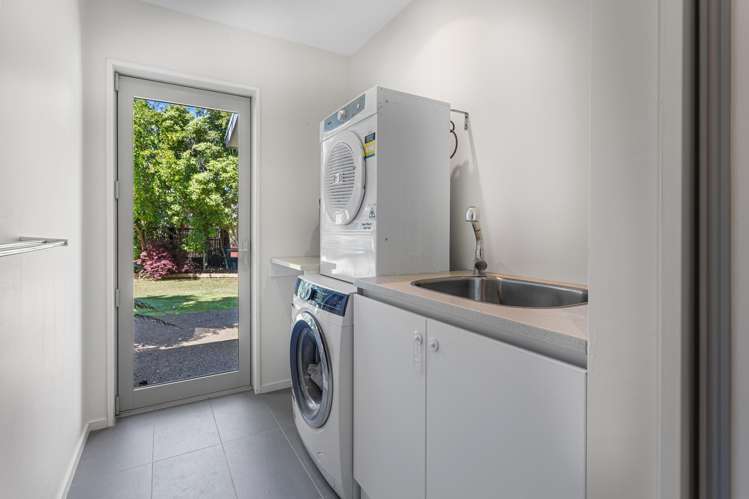 7 John Leith Place Leithfield_24