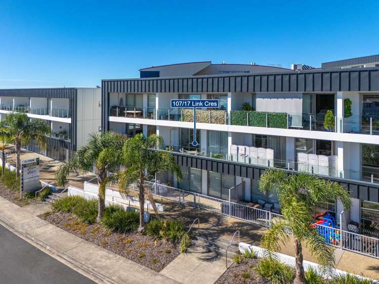 107/17 Link Crescent Stanmore Bay_12